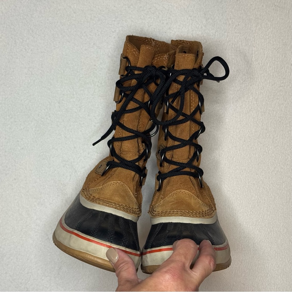 Sorel Women’s Joan of Ark Snow Boots Sz 7 Leather/Rubber - Picture 3 of 8
